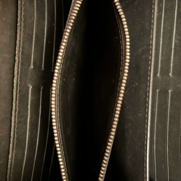 Louis Vuitton Limited edition rare handbag (wallet) perfect condition - Picture 2 of 10